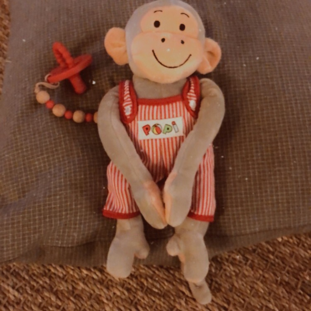 Meet your Posher, Emilie